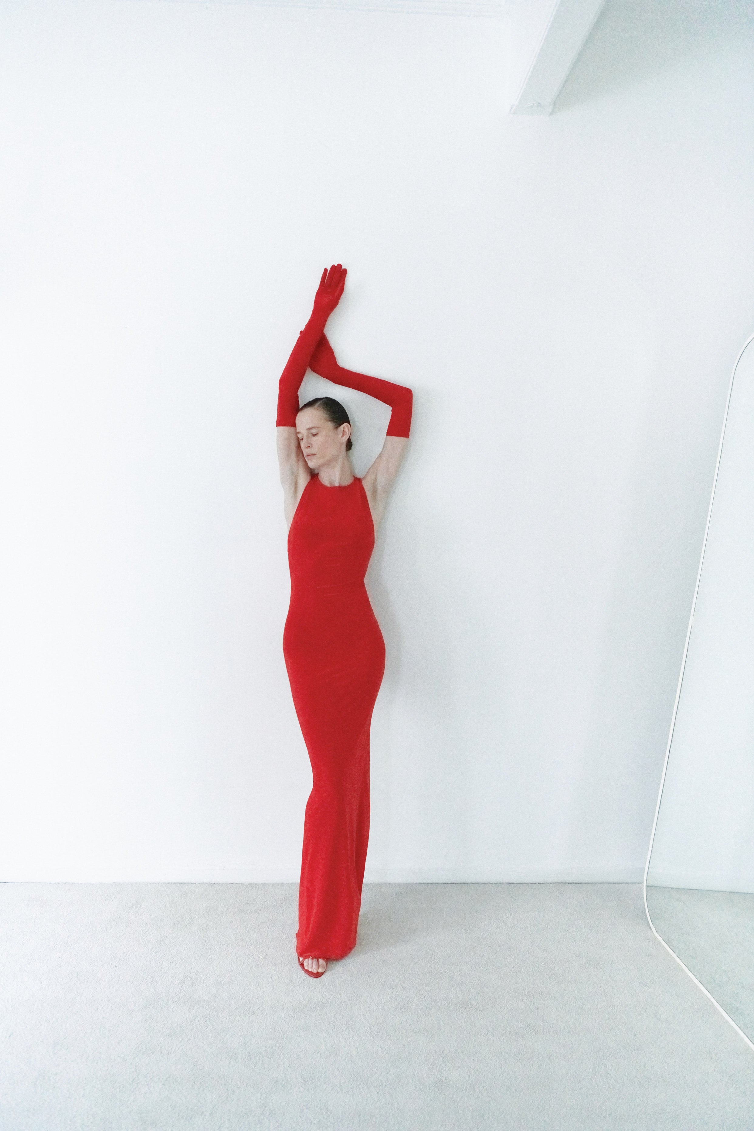 Red Long Dress With Gloves Leam Almes EU Red Long Dress With Gloves Leam Almes EU